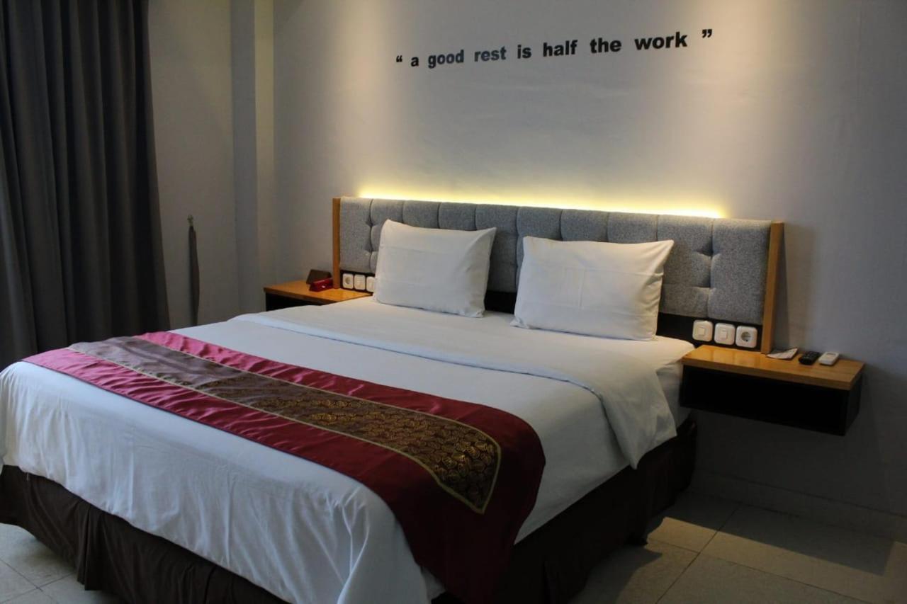 The Royal Idi Hotel Idirayeuk Extérieur photo